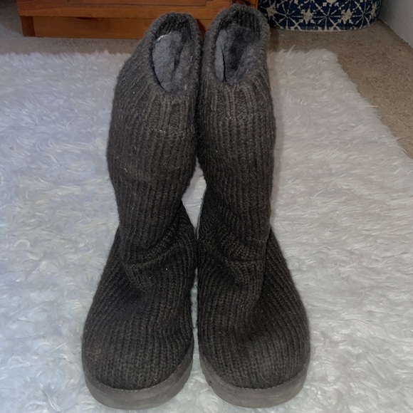 UGG Shoes - UGG Fur Lined Sweater Tall Boots Size 8